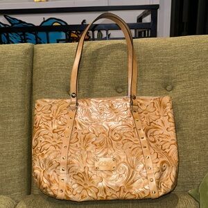 Patricia Nash Elegant Tan Embossed Leather Tote Bag